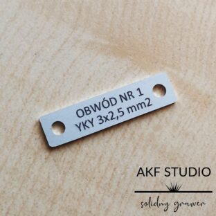 etykiety na przewody elektryczne aluminiowe grawerowane