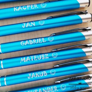 grawerowany dlugopis upominek na dzien chlopaka