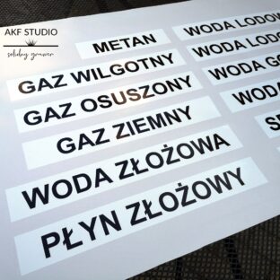 naklejki napisy drukowane samoprzylepne
