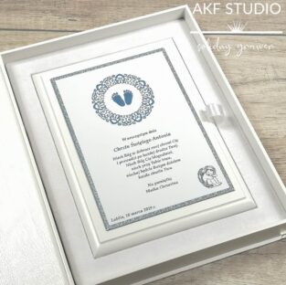 obrazek na chrzest pamiatka niebieski grawer dla chlopca