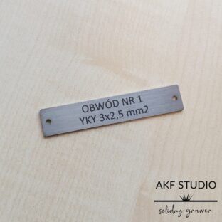 oznaczniki kablowe stalowe grawrowane laserem