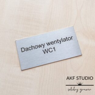 stalowa tabliczka znamionowa grawerowana