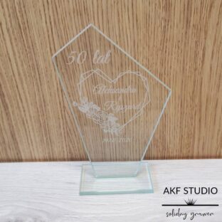 szklana statuetka 50-lecie slubu