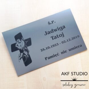 tabliczka grawerowana na cmentarz