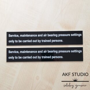 tabliczki na maszyne ostrzegawcze aluminiowe grawerowane