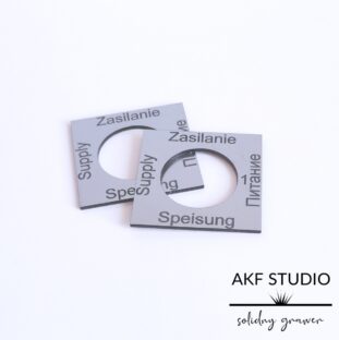 tabliczki opisowe pod przyciski srebrne